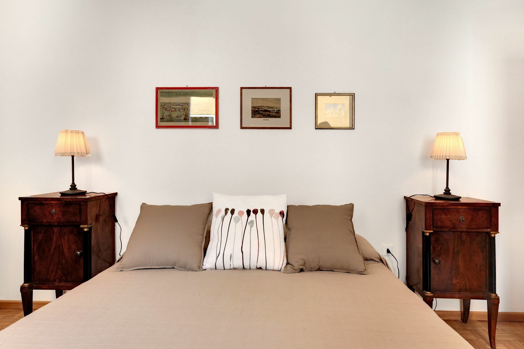 Santo Stefano Accademia Apartment เวนิส ภายนอก รูปภาพ