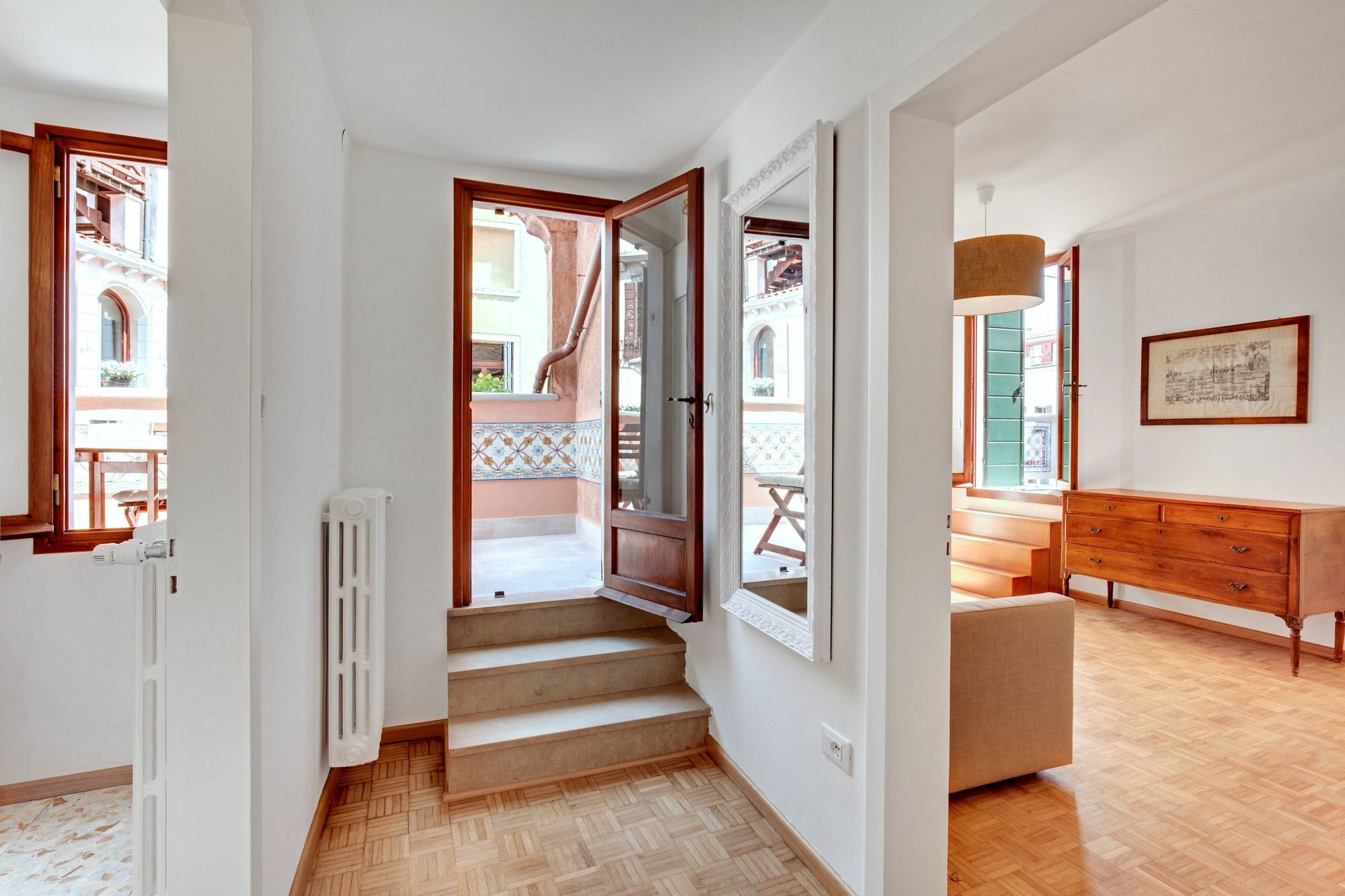 Santo Stefano Accademia Apartment เวนิส ภายนอก รูปภาพ