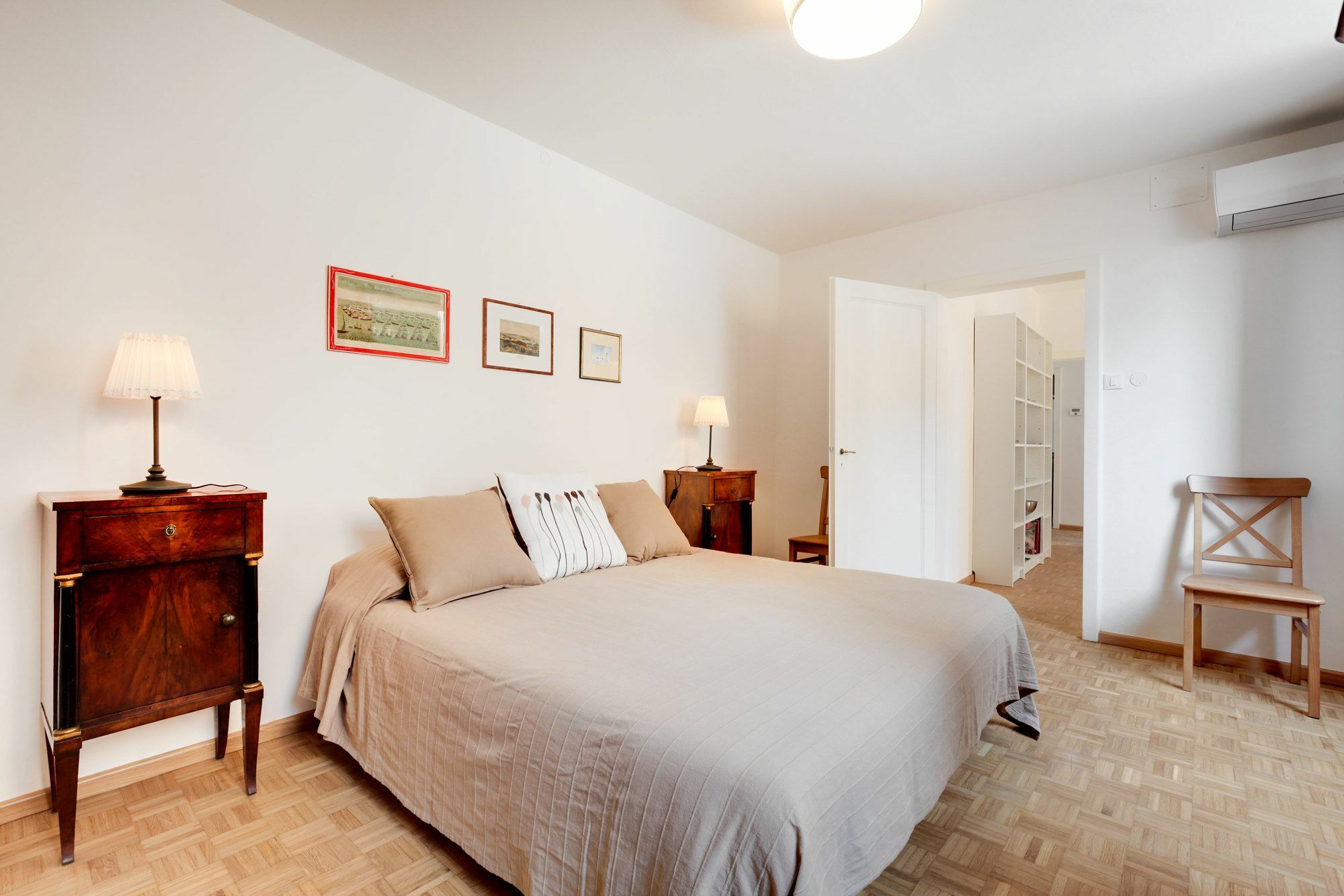 Santo Stefano Accademia Apartment เวนิส ภายนอก รูปภาพ