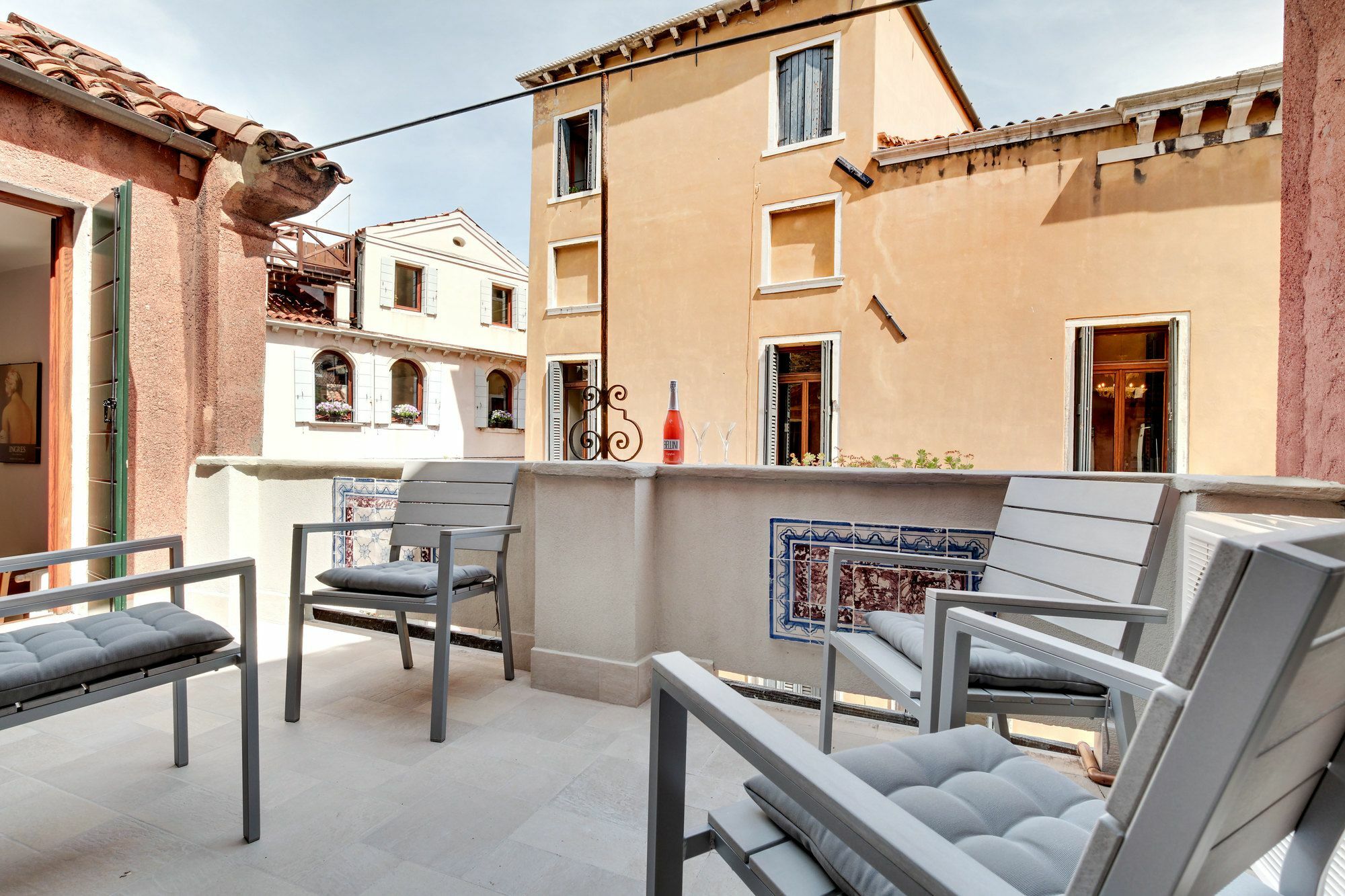 Santo Stefano Accademia Apartment เวนิส ภายนอก รูปภาพ