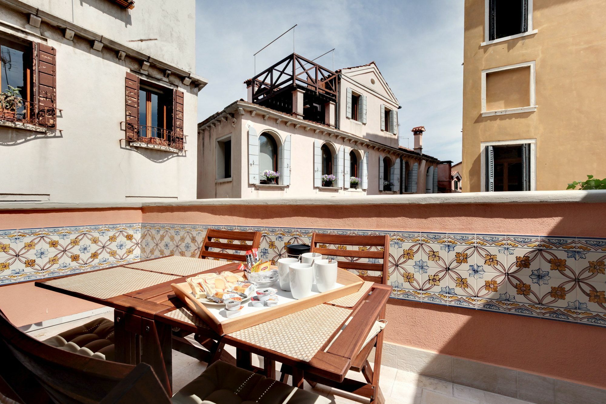 Santo Stefano Accademia Apartment เวนิส ภายนอก รูปภาพ