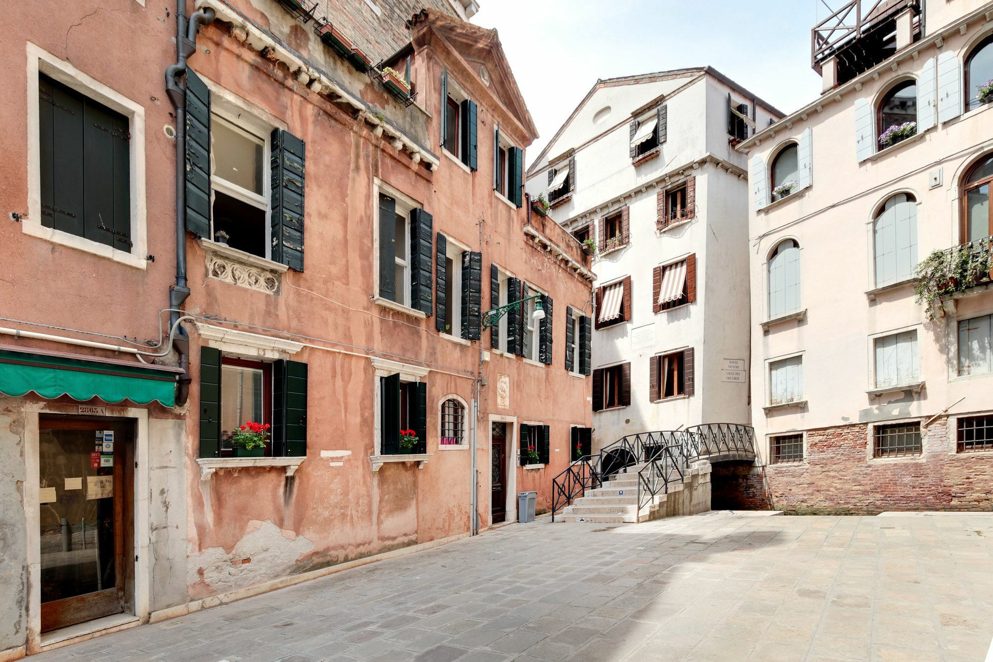 Santo Stefano Accademia Apartment เวนิส ภายนอก รูปภาพ